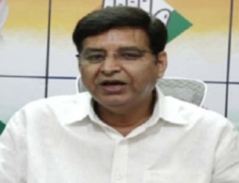 प्रीतम सिंह ने की समस्त कांग्रेस कार्यकर्ताओं से अपील-अपने क्षेत्रों में जरुरतमंदों की हर संभव मदद करें 5 Hello Uttarakhand News »