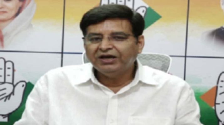 प्रदेश कांग्रेस अध्यक्ष प्रीतम सिंह ने की मुख्यमंत्री त्रिवेन्द्र सिंह रावत से भेंट-लाॅक डाउन के कारण उत्पन्न हुई इन परिस्थितियों पर किया चर्चा 1 Hello Uttarakhand News »