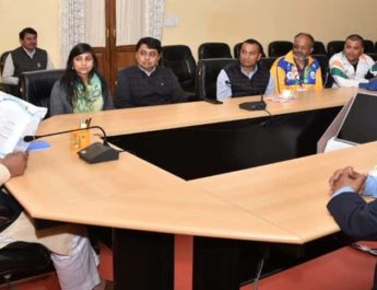 मुख्यमंत्री त्रिवेंद्र सिंह रावत ने मिलके दी ‘खेलो इंडिया खेलो‘ के विजेता खिलाड़ियों को बधाई 4 Hello Uttarakhand News »