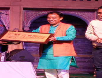 धन सिंह रावत बोले सरस मेले में 40 लाख से अधिक की बिक्री... 3 Hello Uttarakhand News »