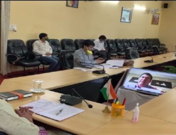 सी.आई.आई सरकार के साथ कन्धे से कन्धा मिलाकर अपनी जिम्मेदारियों का कर रहा है निर्वहन-मुख्यमंत्री त्रिवेंद्र सिंह रावत 4 Hello Uttarakhand News »