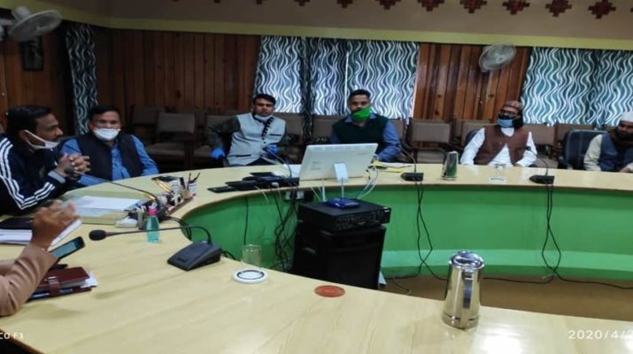 त्यौहारों में विशेष ध्यान रखकर घर पर ही रह कर इबादत करें-जिलाधिकारी ने की अपील 14 त्यौहारों में विशेष ध्यान रखकर घर पर ही रह कर इबादत करें-जिलाधिकारी ने की अपील 14 Hello Uttarakhand News »