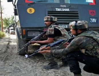 दक्षिण कश्मीर के शोपियां जिले में 4 आतंकवादी ढेर 3 Hello Uttarakhand News »