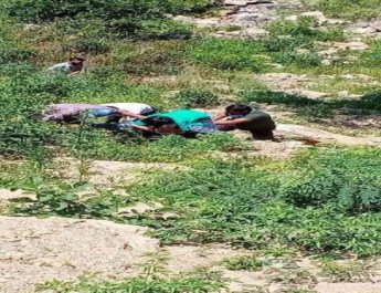 कर्णप्रयाग - नारायण नगर के बीच एक दर्दनाक हादसा, मां-बेटी की मौत, पिता-पुत्र गंभीर घायल 5 Hello Uttarakhand News »