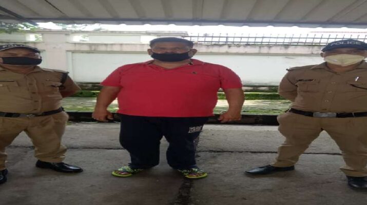 मनचाही गाड़ी खरीदवाने के नाम पर फर्जी फाइनेंस करने का झांसा देकर ठगी करने वाले गिरोह का फरार अभियुक्त जम्मू से गिरफ्तार 1 मनचाही गाड़ी खरीदवाने के नाम पर फर्जी फाइनेंस करने का झांसा देकर ठगी करने वाले गिरोह का फरार अभियुक्त जम्मू से गिरफ्तार 1 Hello Uttarakhand News »