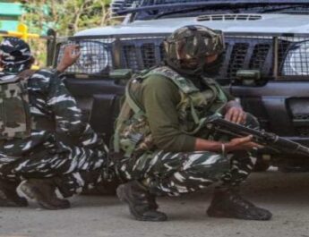 IED blast in Pulwama, CRPF man injured 4 Hello Uttarakhand News »