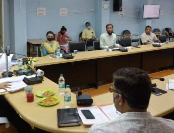 बागेश्वर में बेटी बचाओ-बेटी पढाओ योजना के सफल क्रियान्वयन के लिए जिला टॉस्क फोर्स समिति की हुई बैठक, लिए गए यह महत्वपूर्ण फैसले 3 Hello Uttarakhand News »