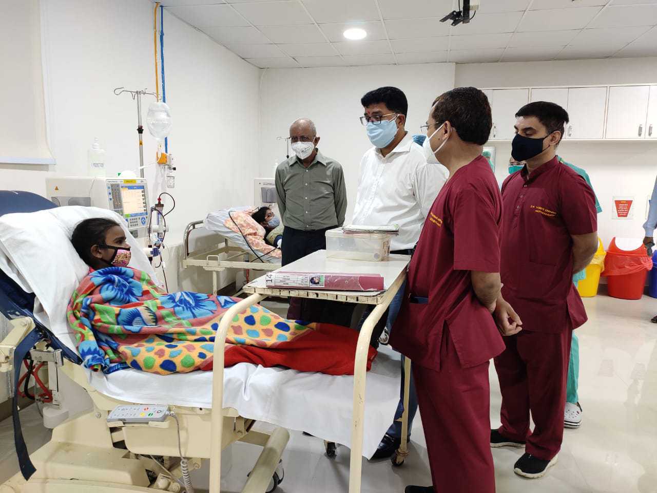 हिमालयन हॉस्पिटल में उत्तराखंड का सबसे बड़ा डायलिसिस सेंटर हुआ स्थापित, डायलिसिस मशीन 30 से बढ़ाकर की गई 40 3 Hello Uttarakhand News »