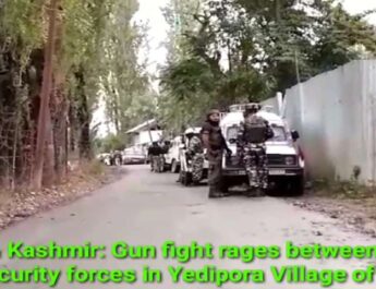 Video: Jammu & Kashmir: Gun fight rages between militants and security forces in Yedipora Village of Pattan 3 Hello Uttarakhand News »