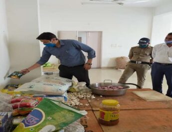 जिलाधिकारी मंगेश घिल्डियाल ने सुरसिंगधार नर्सिंग कालेज में बनाये गए कोविड केयर सेंटर का किया औचक निरीक्षण, दिए यह महत्वपूर्ण निर्देश 3 Hello Uttarakhand News »