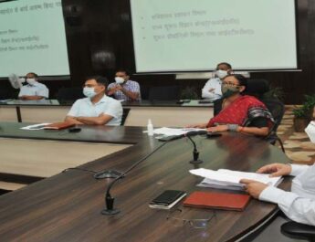 अब ई-ऑफिस के माध्यम से पत्रावलियों को दिया जाएगा बढ़ावा, मुख्य सचिव ओम प्रकाश ने ली समीक्षा बैठक 3 Hello Uttarakhand News »