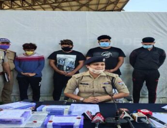दून पुलिस ने आन लाइन सट्टे के अवैध करोबार में लिप्त अन्तर्राज्यीय गिरोह का किया पर्दाफाश, अम्बाला से 04 अभियुक्तों गिरफ्तार 4 Hello Uttarakhand News »