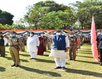 उत्तराखंड: सहायक उपनिरीक्षक व निरीक्षक के वर्दी भत्ता में रु0 1000 की वृद्धि, शहीद कोष के लिए 75 लाख की राशि स्वीकृत 2 Hello Uttarakhand News »