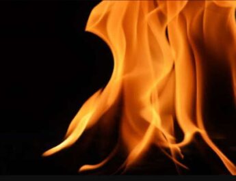 Jammu & Kashmir: Sopore woman hospitalized after setting herself ablaze, Police registered case 4 Hello Uttarakhand News »