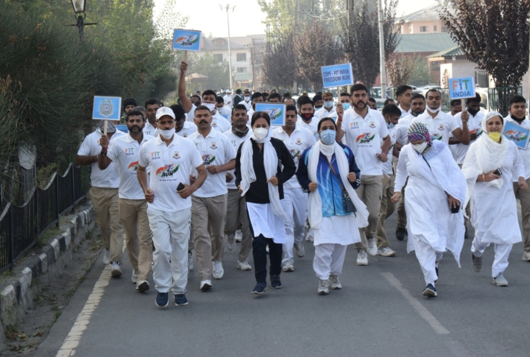 Jammu & Kashmir: CRPF organizes Fit India Freedom Run 3 Jammu & Kashmir: CRPF organizes Fit India Freedom Run 3 Hello Uttarakhand News »