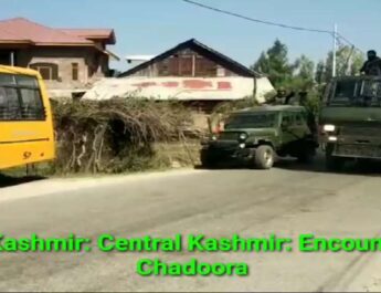 Jammu & Kashmir: Central Kashmir: 01 Militant caught alive during firefight in Chadoora: IGP 4 Hello Uttarakhand News »