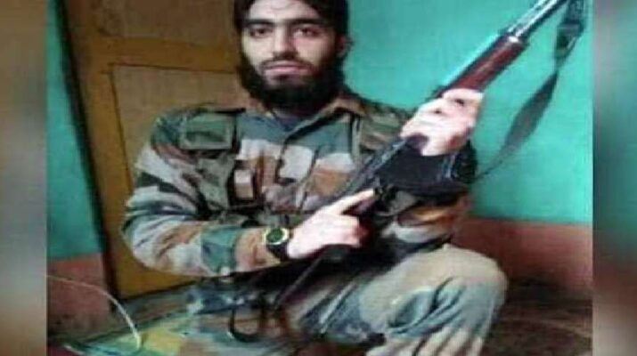 Kashmir: Rangreth Encounter: Hizbul Mujahideen’s Chief Dr. Saifullah killed, suspect associate captured alive: IGP Kashmir Vijay Kumar 1 Hello Uttarakhand News »