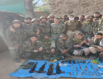 Jammu & Kashmir: Heavy Arms & ammunition consignment recovered near LoC in J&K’s Poonch 2 Hello Uttarakhand News »