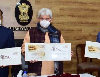 Jammu & Kashmir: Lt Governor released Special Covers on themes- Kangri & Kehwa by Department of Posts, GoI 4 Hello Uttarakhand News »