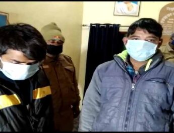 पिथौरागढ़ पुलिस ने 04 किलो 980 ग्राम अवैध चरस के साथ दो अभियुक्त किए गिरफ्तार 3 Hello Uttarakhand News »