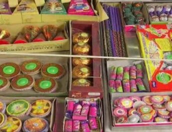 उत्तराखंड: इन 06 शहरों में दीपावली पर केवल 2 घण्टे ही जलाए ग्रीन पटाखे, मुख्य सचिव ने किए आदेश जारी 3 Hello Uttarakhand News »