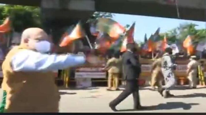 गृह मंत्री अमित शाह तमिलनाडु दौरे पर, विधानसभा चुनाव से पहले अमित शाह का ये दौरा अहम 3 गृह मंत्री अमित शाह तमिलनाडु दौरे पर, विधानसभा चुनाव से पहले अमित शाह का ये दौरा अहम 3 Hello Uttarakhand News » Page 10 of 12