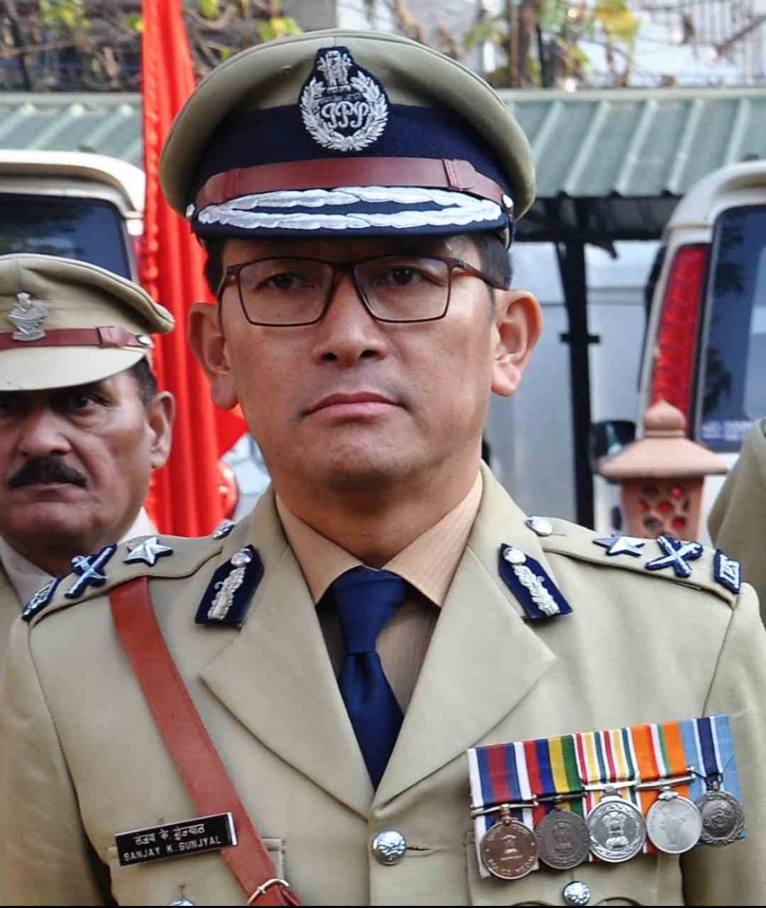 एसडीआरएफ उत्तराखंड के विश्व पटल पर छा जाना, एसडीआरएफ में आईजी संजय गुंज्याल का सात साल का योगदान 7 एसडीआरएफ उत्तराखंड के विश्व पटल पर छा जाना, एसडीआरएफ में आईजी संजय गुंज्याल का सात साल का योगदान 7 Hello Uttarakhand News »