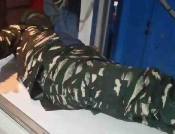 Jammu & Kashmir: CRPF man injured in Grenade attack at Bijbehara 4 Hello Uttarakhand News »