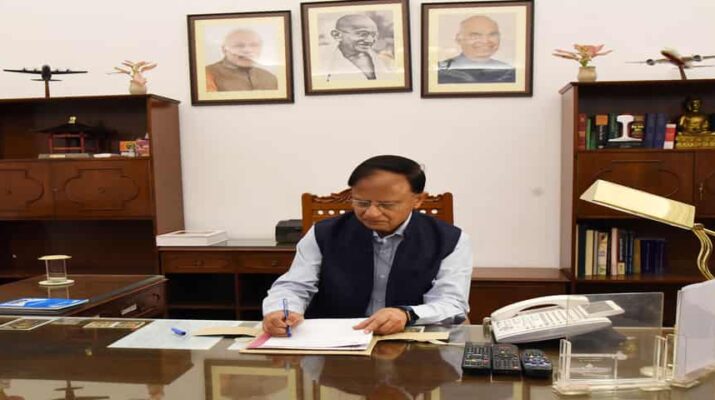 Jammu & Kashmir: PMO reviews implementation of Flagship Schemes in UTs 19 Hello Uttarakhand News » Page 4 of 13