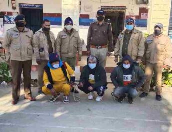 हत्या का खुलासा कर, अभियुक़्तों को 24 घण्टे के भीतर पिथौरागढ़ पुलिस ने किया गिरफ्तार, नेपाल भागने की फिराक में थे अभियुक़्त 4 Hello Uttarakhand News &raquo;