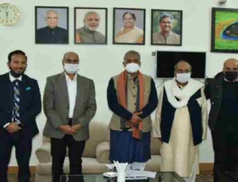 हिंदुजा ग्रुप के चेयरमैन ने की मुख्यमंत्री से भेंट, दिया देवप्रयाग में स्विट्जरलैंड की भांति स्विस सिटी की स्थापना का आश्वासन 2 Hello Uttarakhand News »