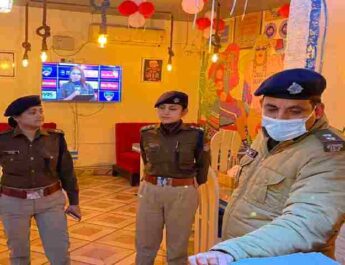 अवैध रूप से हुक्का पिलाने पर 11 हुक्का बार/रेस्टोरेंट संचालको के विरुद्ध हुई कार्यवाही 4 Hello Uttarakhand News »