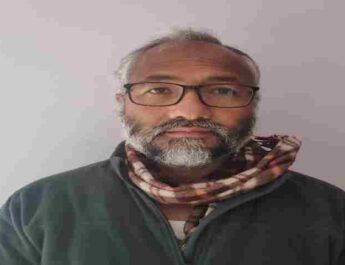 चीन सीमा के लिए बने तवाघाट-लीपूलेख मोटर मार्ग में ज्योति गाड़ में पुल से यातायात बंद किए जाने पर भड़के पंचायत प्रतिनिधि 2 Hello Uttarakhand News »