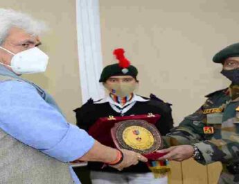 Lt Governor called upon the youth of J&K/Ladakh to join NCC, Congratulated the Cadets who represented J&K/Ladakh on Republic day 3 Hello Uttarakhand News »