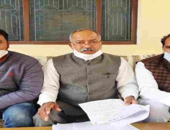 हजारों करोड की परियोजना को बर्बाद करके ही जागोगे क्या सरकार! मोर्चा, डाकपत्थर बैराज की सुरक्षा व्यवस्था से जुड़ा है मामला 3 Hello Uttarakhand News »