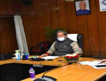 तीरथ सरकार का एक और बड़ा आदेश: सहकारी बैंक भर्ती प्रक्रिया पर लगी रोक, भर्ती प्रक्रिया में गड़बड़ी व लेनदेन का आरोप! 3 Hello Uttarakhand News »