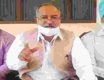 100 यूनिट प्रतिमाह के स्लैब को बढ़ाकर किया जाए 200 यूनिट प्रतिमाह, ऊर्जा प्रदेश में जनता को लूटा जा रहा दोनों हाथों से- नेगी 2 Hello Uttarakhand News »