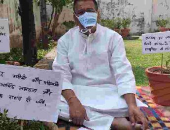 मरीज़ों व उनके परिजनों की दयनीय दशा, कई संक्रमितों ने ऑक्सिजन की कमी के कारण त्यागे प्राण, मेरे बहनोई बातचीत कर रहे थे और 2 घण्टे के बाद उनके शरीर छोड़ने की आई खबर-पूर्व कांग्रेस अध्यक्ष किशोर उपाध्याय 4 Hello Uttarakhand News &raquo;