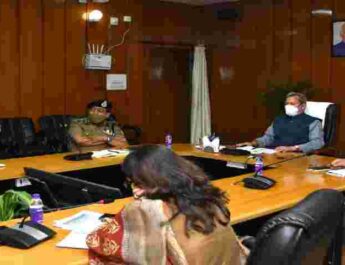 मेडिसिन किट की उपलब्धता हर स्तर पर सुनिश्चित की जाए, हर जिला अस्पताल में सिटी स्केन मशीन और उसे संचालित करने के लिए प्रशिक्षित मैनपावर हो - मुख्यमंत्री तीरथ सिंह रावत 2 Hello Uttarakhand News »