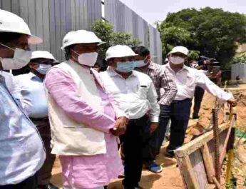 Uttarakhand: पेयजल मंत्री बिशन सिंह चुफाल ने नई दिल्ली में निर्माणाधीन भवन उत्तराखण्ड निवास का किया निरीक्षण, कहा - निर्माण कार्य, गुणवत्ता बनाए रखते हुए तय की गई समय सीमा में पूरा करना सुनिश्चित किया जाए 3 Hello Uttarakhand News »