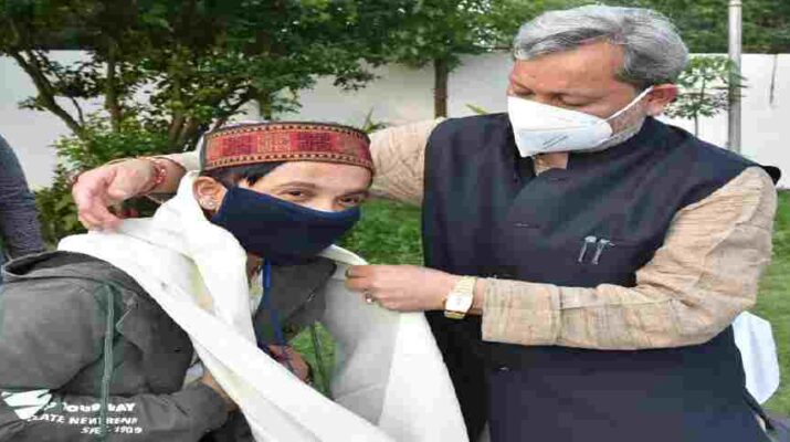 Uttarakhand: मुख्यमंत्री से मिले इंडियन आयडल (Indian Idol) फेम गायक पवनदीप राजन 16 Hello Uttarakhand News »