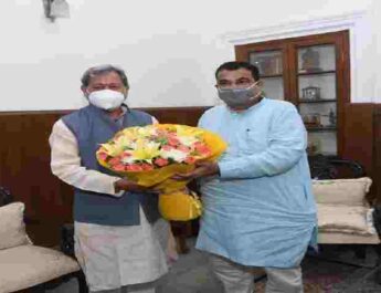 उत्तराखंड: मुख्यमंत्री ने केन्द्रीय सड़क परिवहन मंत्री से की मुलाकात, केन्द्रीय सड़क अवस्थापना निधि (सी.आर.आई.एफ) के अन्तर्गत भारत सरकार में लम्बित 615.48 करोड़ के 42 प्रस्तावों पर स्वीकृति का किया अनुरोध, सभी मांगों पर गहनता से विचार कर उचित समाधान निकाला जाएगा-नितिन गडकरी 4 Hello Uttarakhand News »