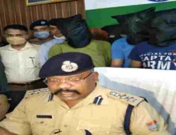 हरिद्वार पुलिस एंव एसटीएफ ने मिलकर किया 04 दिन के अन्दर हरिद्वार की सबसे बडी डकैती का खुलासा, कुख्यात ताऊ गैंग के सरगना सहित 08 गिरफ्तार 7 Hello Uttarakhand News »