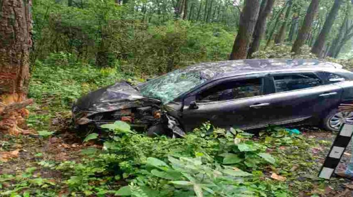 देहरादून में भीषण कार हादसा, 2 की मौके पर ही मौत, 4 घायल 3 देहरादून में भीषण कार हादसा, 2 की मौके पर ही मौत, 4 घायल 3 Hello Uttarakhand News »