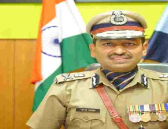 UttarakhandPolice: सशस्त्र पुलिस आरक्षियों के लिए अच्छी खबर, पुलिस महानिदेशक अशोक कुमार ने दिए यह निर्देश 4 Hello Uttarakhand News »