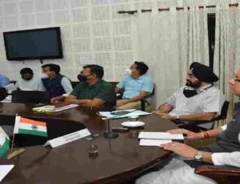 Uttarakhand: मुख्यमंत्री पुष्कर सिंह धामी ने की वित्त विभाग की समीक्षा, स्वरोजगार को बढ़ावा देने वाली योजनाओं पर दिया जाए विशेष ध्यान 3 Hello Uttarakhand News »