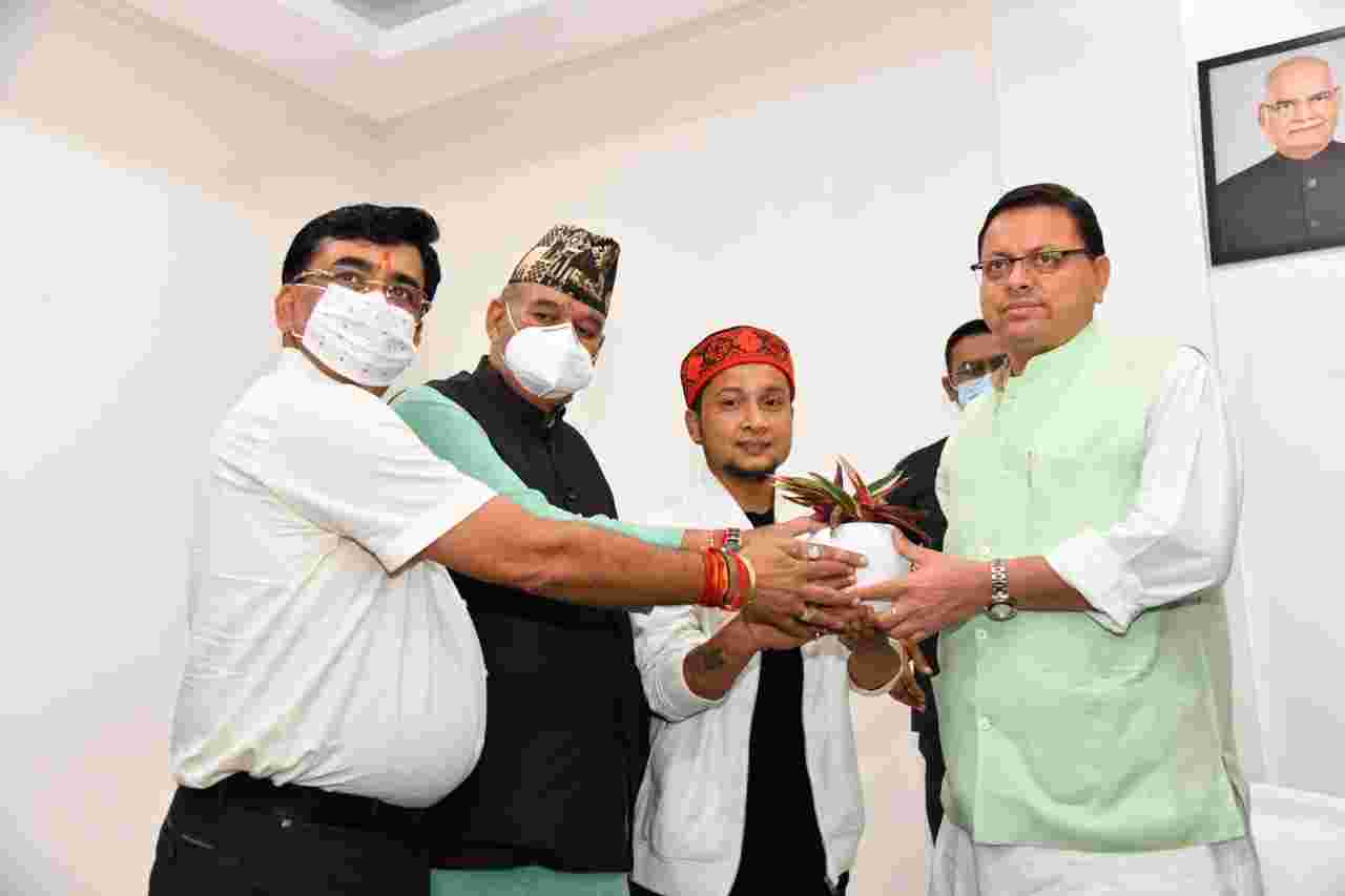 इंडियन आइडल 12 (Indian Idol 12) विजेता पवनदीप राजन बने उत्तराखंड कला, पर्यटन और संस्कृति के ब्रांड एंबेसडर 3 Hello Uttarakhand News »