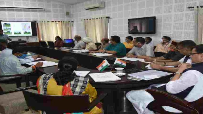 उत्तराखण्ड में भव्य बनेगा सैन्यधाम, सभी शहीद सैनिकों के आंगन की लाई जायेगी मिट्टी, होगा भव्य स्वरूप-मुख्यमंत्री पुष्कर सिंह धामी 6 Hello Uttarakhand News »