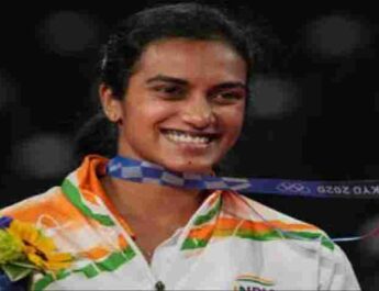 Tokyo Olympics: बैडमिंटन खिलाड़ी पीवी सिंधु ने जीता कांस्य पदक, लगातार दो ओलंपिक में पदक जीतने वाली देश की बनी पहली महिला खिलाड़ी 4 Hello Uttarakhand News »