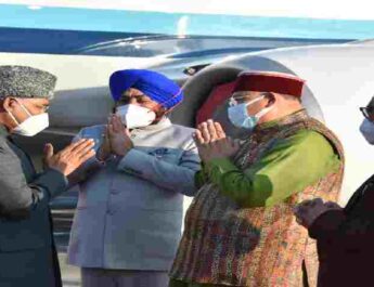 Uttarakhand: राष्ट्रपति रामनाथ कोविंद के दून पहुँचने पर महाराज ने किया स्वागत 3 Hello Uttarakhand News »